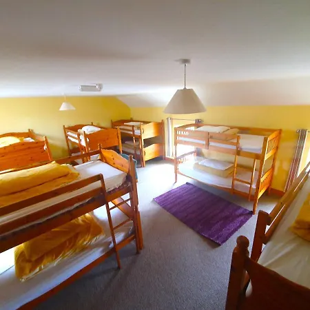 Slane Farm Hostel, Cottages And Camping-3
